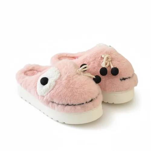 LEMCE Cloudstep cream plush faux fur slippers with novelty face detail, pair angled view